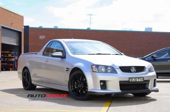 HOLDEN-COMMODORE-SECTOR-SATIN-BLACK